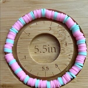 ‼️5/$25‼️ Pink and Blue Beaded Bracelet